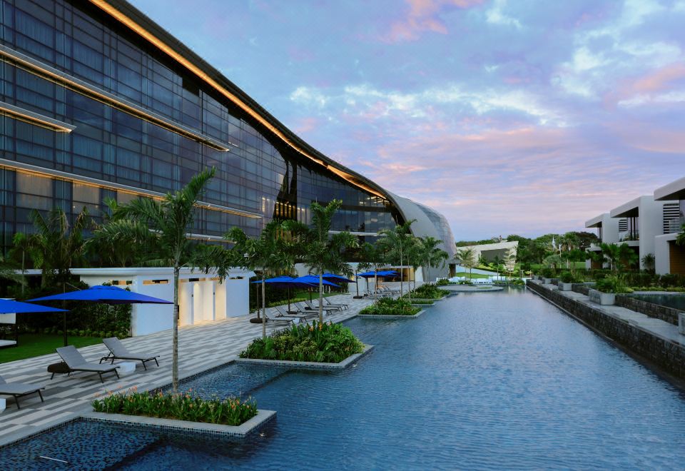 Dusit Thani Laguna Singapore